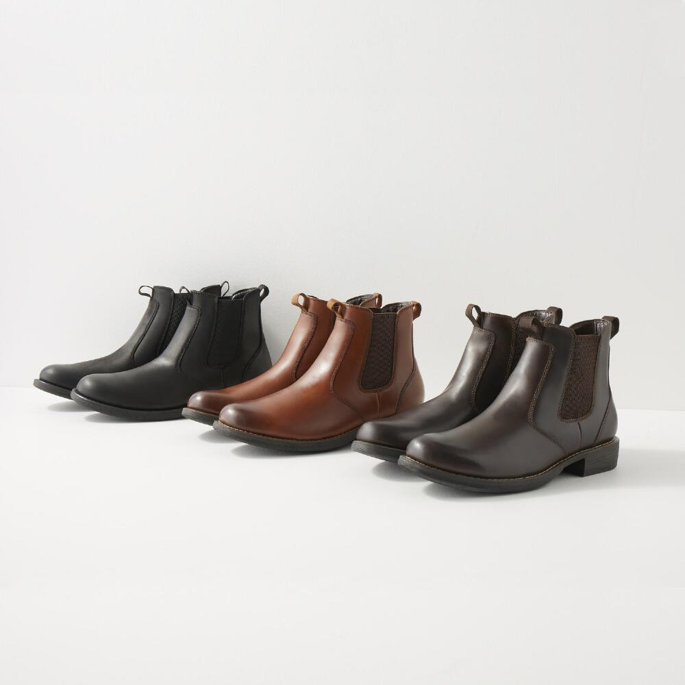 Model Sepatu Pria Dengan Bahan Kulit Terbaru Dan Paling Diminati Cari sepatu kulit pria model terbaru? Berikut ini adalah beberapa model sepatu cowo terbaru yang terbuat dari kulit dari Fintoni yang bisa kami rekomendasikan.